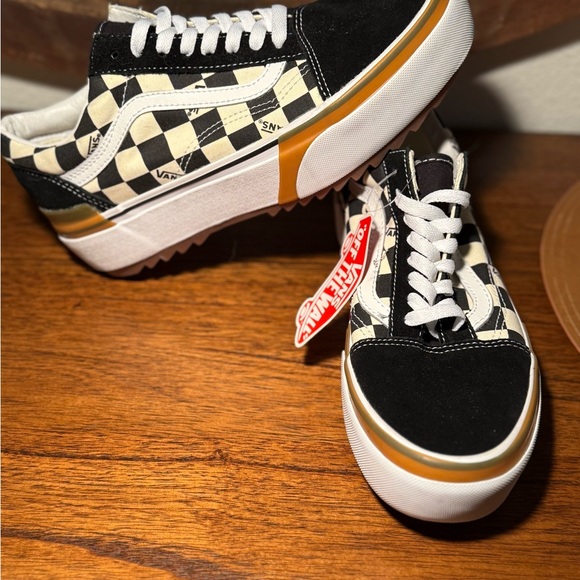 NWT Vans Checkerboard Stacked Platform Old Skool lace up shoe - Picture 6 of 6
